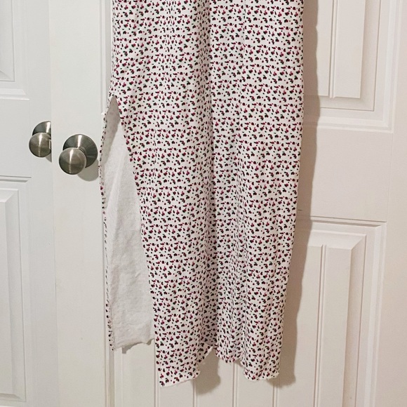 Something Navy Meghan Ruffle Sweatshirt Dress (M) - Picture 3 of 8